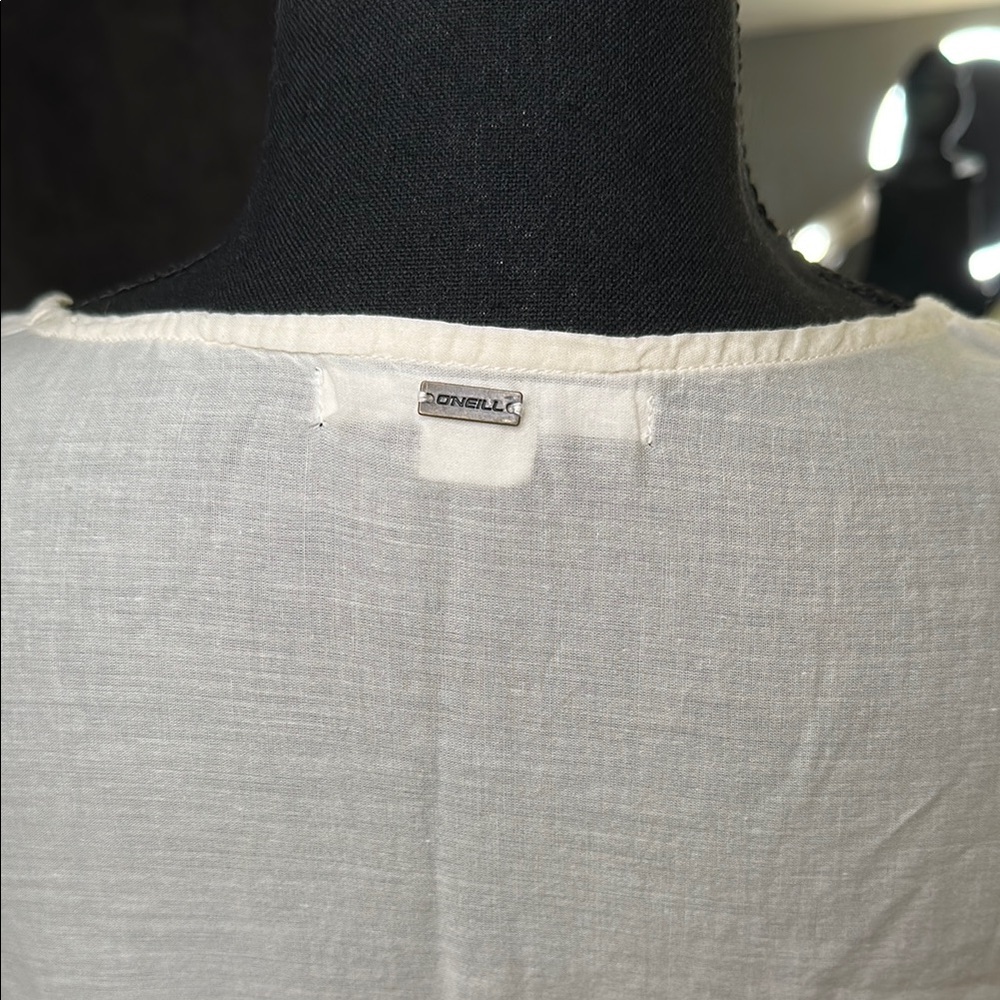 O’Neill Blouse - Picture 9 of 15